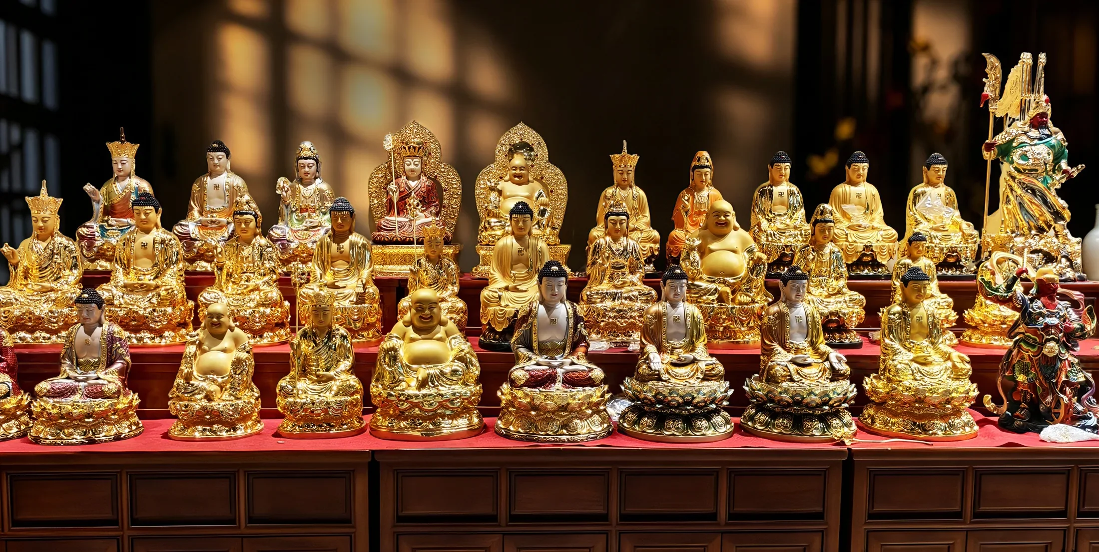 Fábrica de estatuas de Buda de latón personalizadas en China